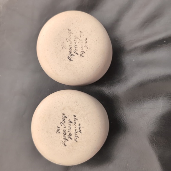 3 pieces Pigeon Forge Pottery classic grey clear inside glaze - Picture 9 of 13